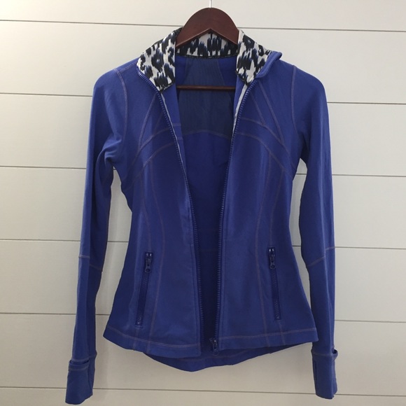 🛑 SOLD! LULULEMON Electric Blue Define Jacket - Picture 6 of 16